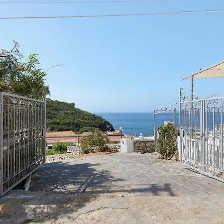 Bilocale Il Nido Lejlighed